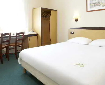 Hotel Campanile 3*